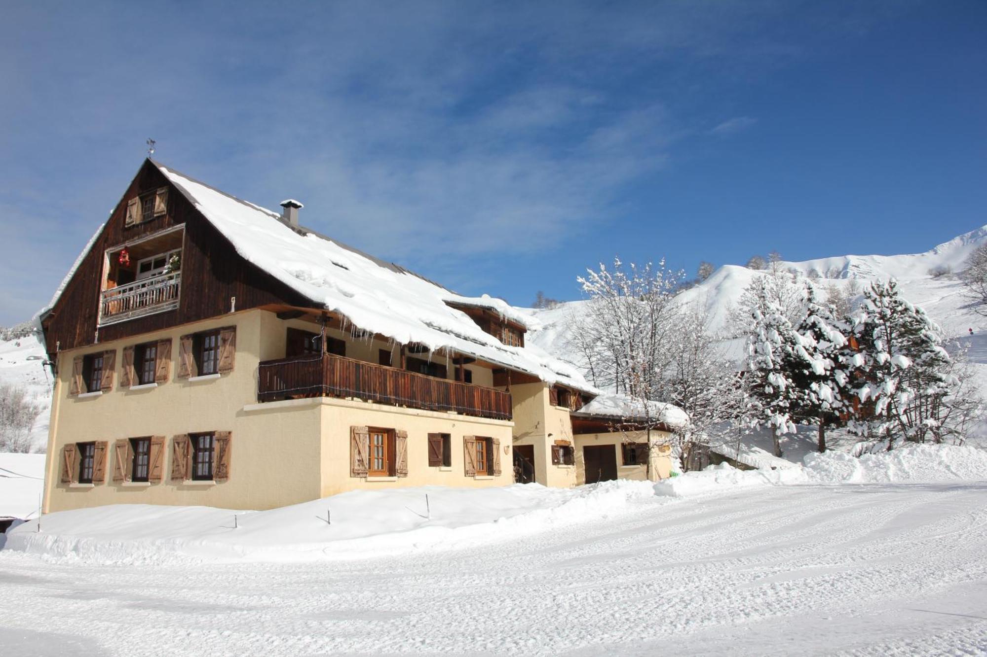 אלבייה-מונרו Guest House Chalet Saint Roch מראה חיצוני תמונה